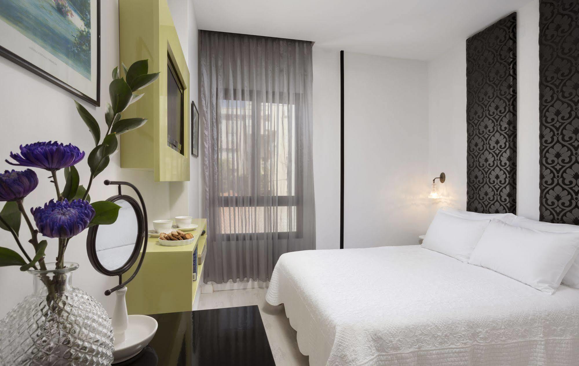 Shtarkman Erna Boutique Hotel Nahariya Exterior photo